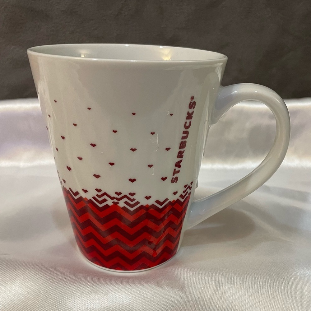 Starbucks Red Hearts & Chevron Print Vintage Coffee Cup - 13 oz.